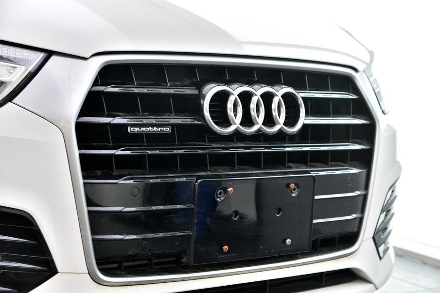 Zašto prednja kamera za Audi znak?